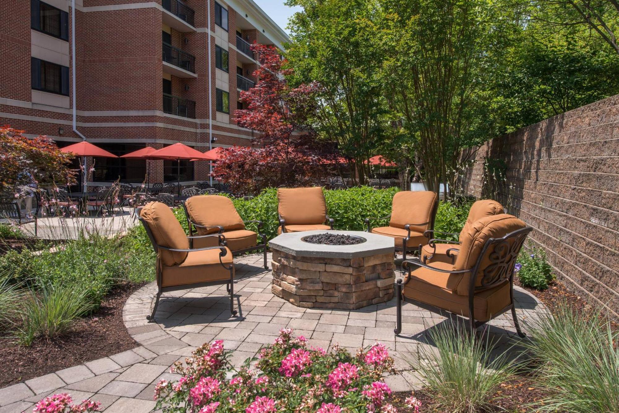 Courtyard By Marriott Newark-University Of Delaware Luaran gambar