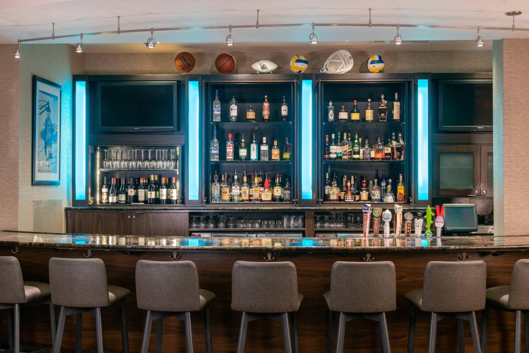 Courtyard By Marriott Newark-University Of Delaware Luaran gambar