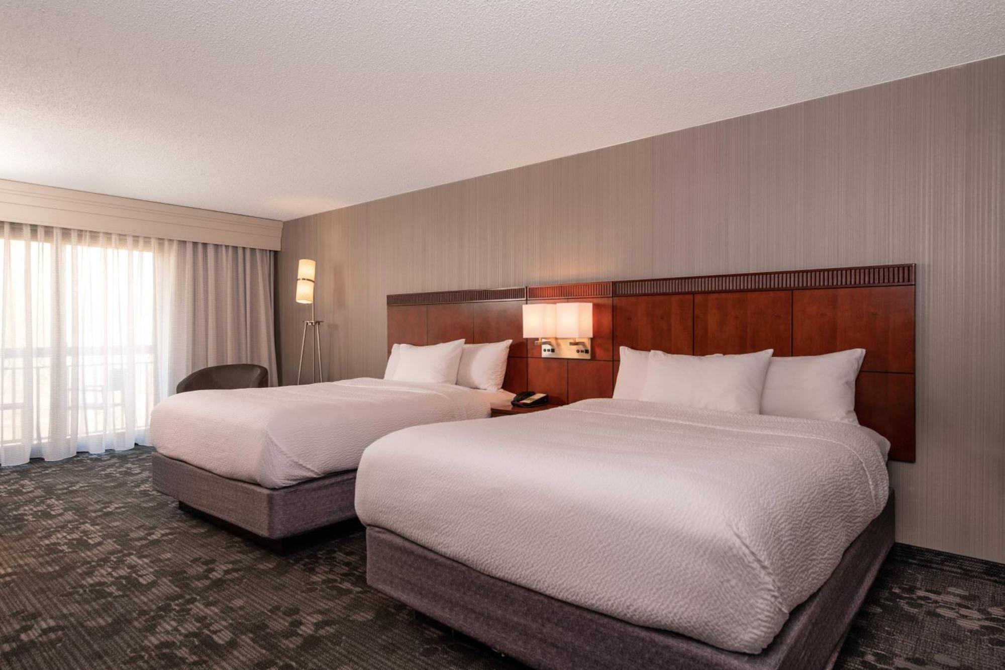 Courtyard By Marriott Newark-University Of Delaware Luaran gambar
